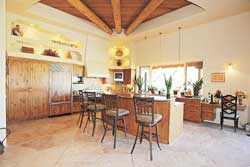 featured property kitchen
