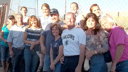 cshs softball seniors and parents