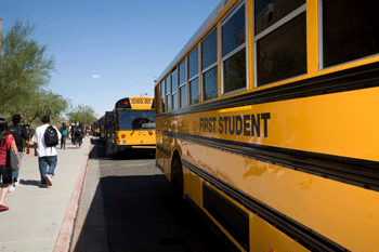 school bues and kids