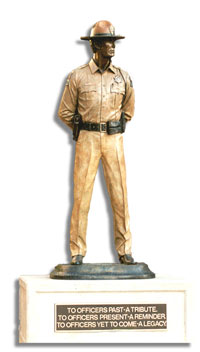 statue