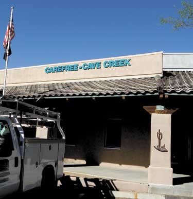 CAREFREE CAVE CREEK SIGN
